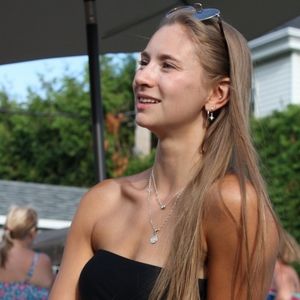 Meet your Posher, Audrey